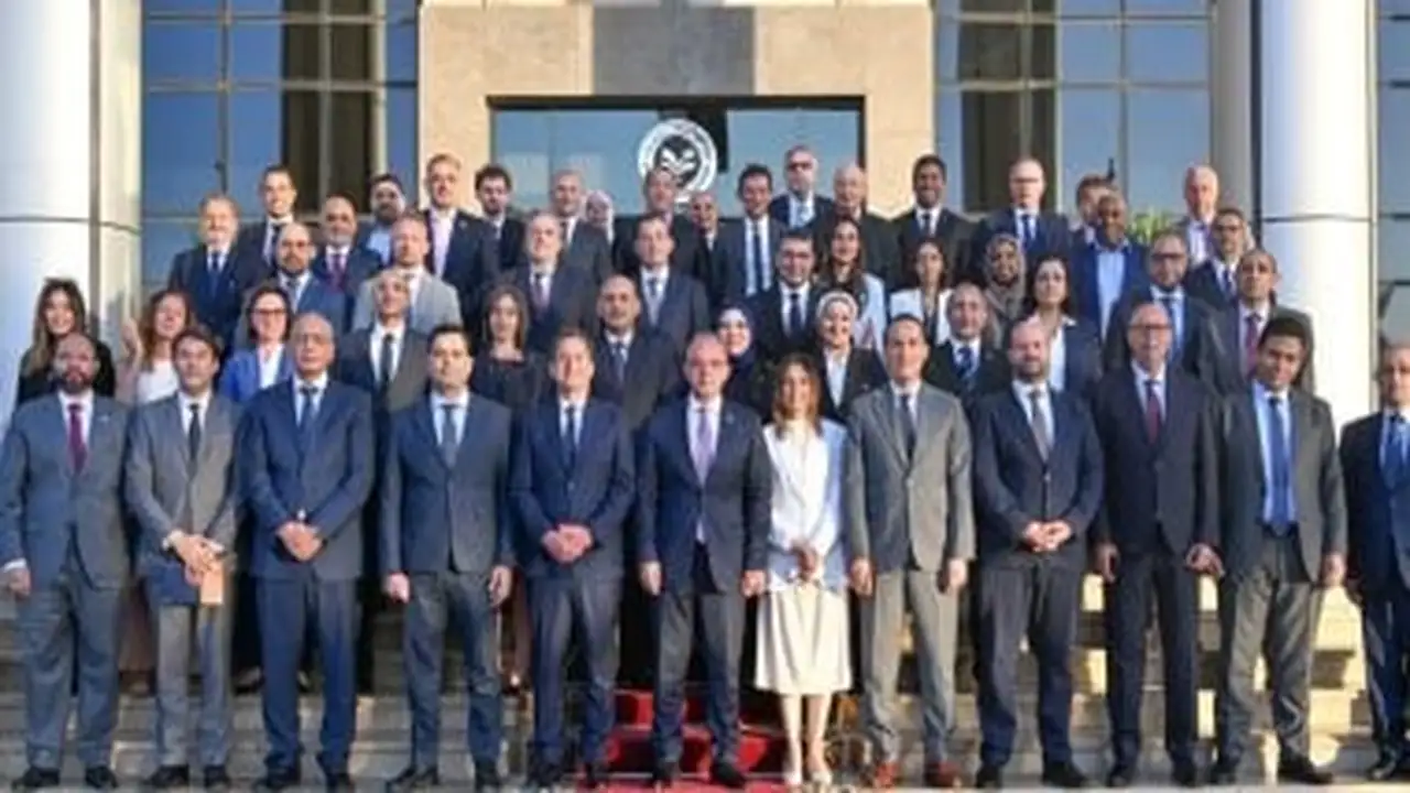 استثمار جديد: وزير يبحث مع 22 شركة فرنسية توسعات في مصر